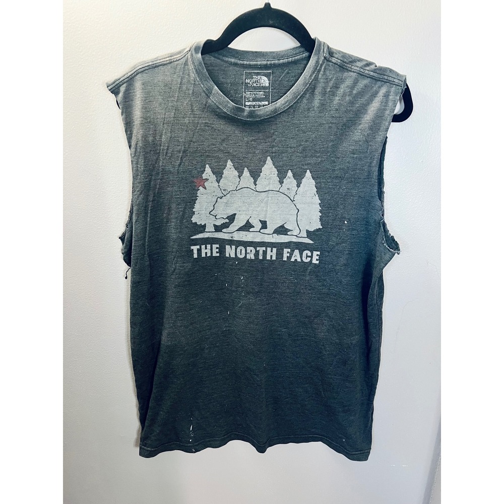 The North Face Mens Bear Forest Graphic Thrashed Muscle Tank Gray Large Vintage